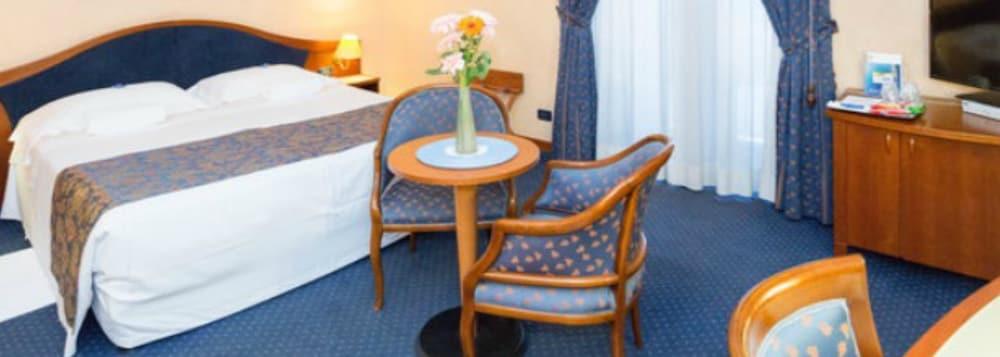 Massimo Plaza Hotel Palermo Ngoại thất bức ảnh
