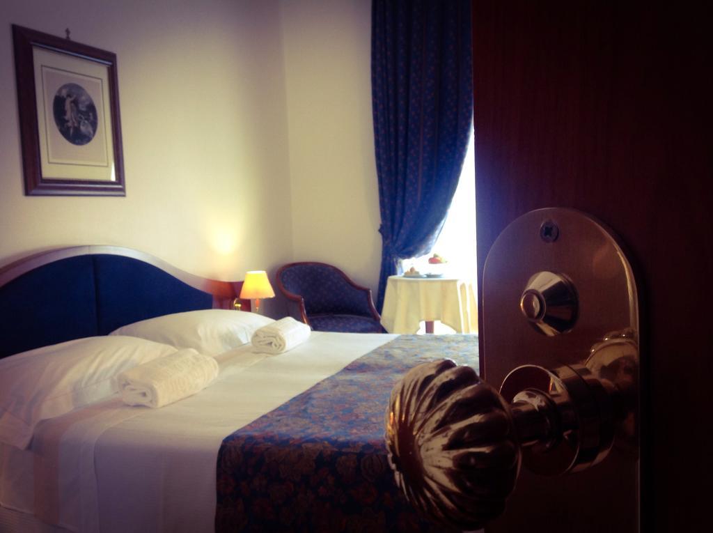 Massimo Plaza Hotel Palermo Ngoại thất bức ảnh