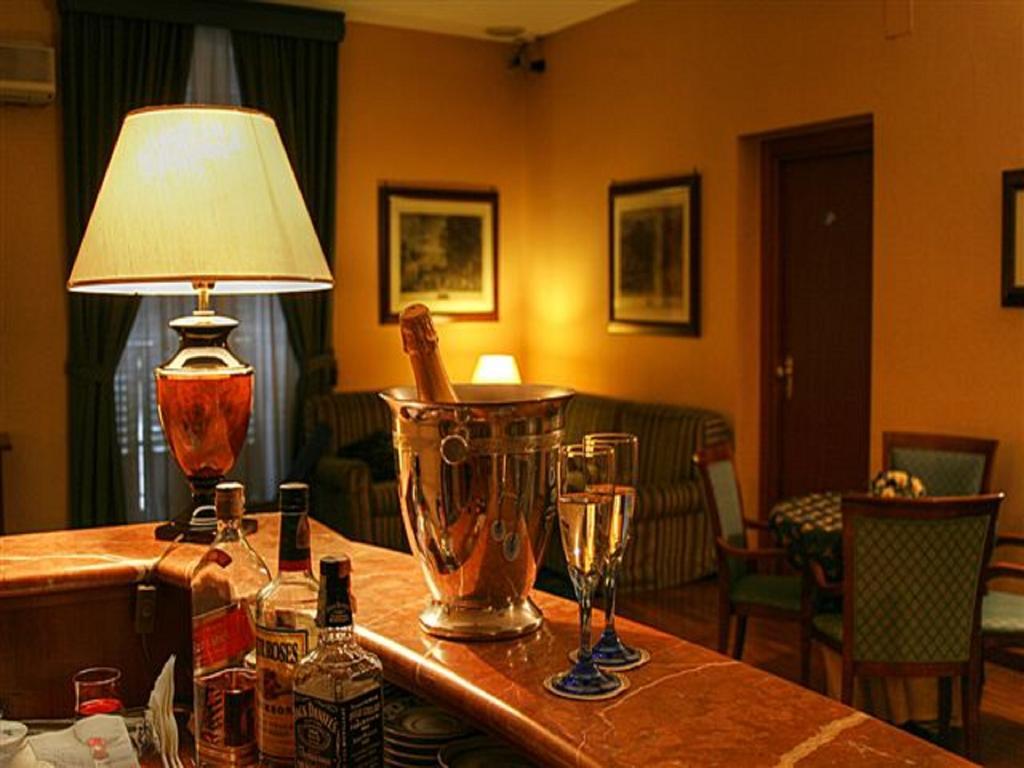 Massimo Plaza Hotel Palermo Ngoại thất bức ảnh